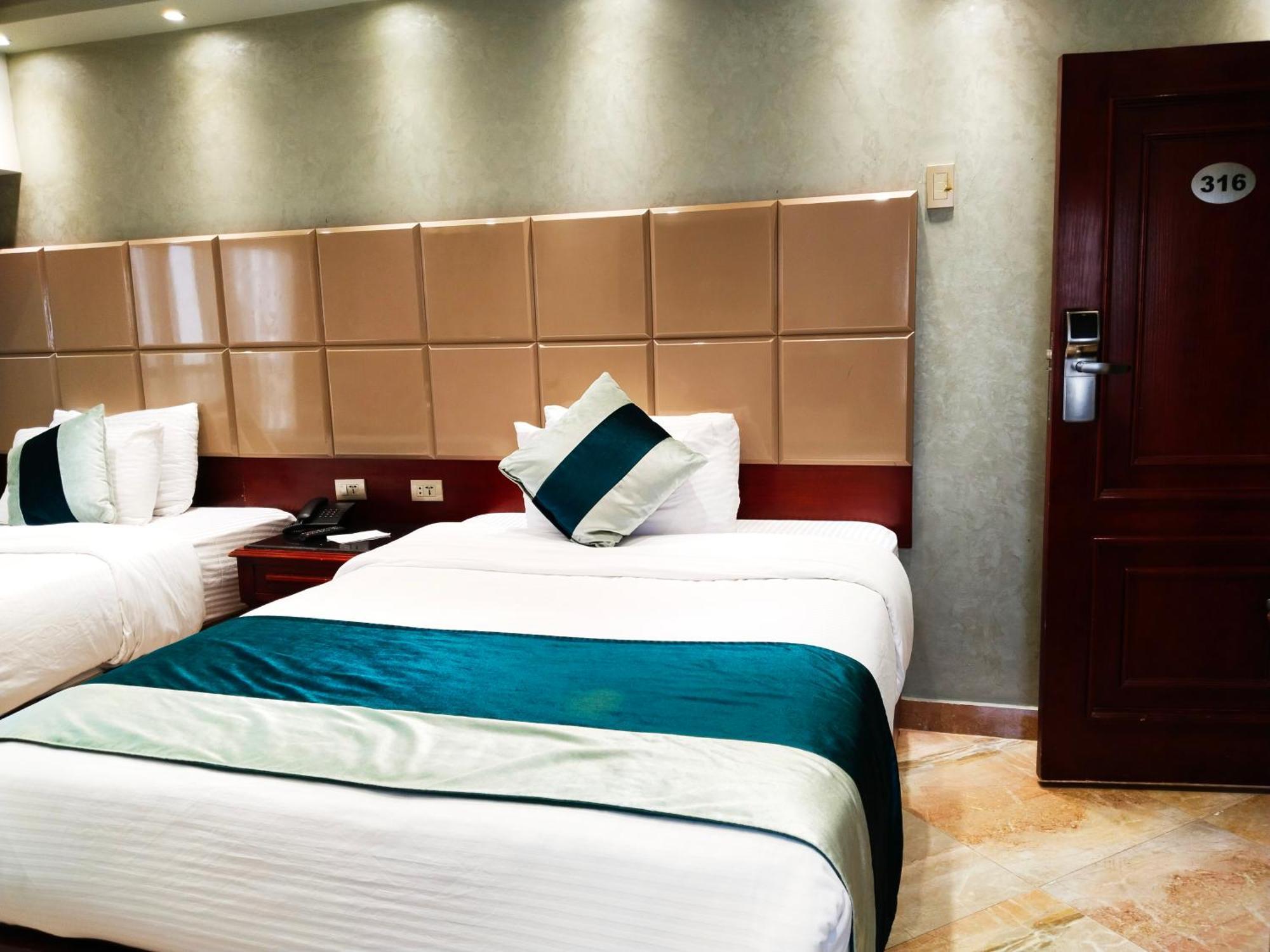 Nile Heaven Hotel 3*